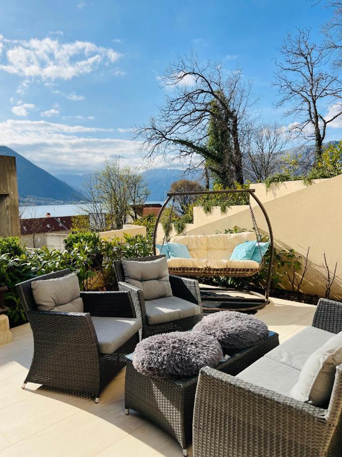 Apartment With Terrace And Private Parking Cattaro Esterno foto
