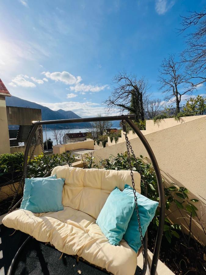 Apartment With Terrace And Private Parking Cattaro Esterno foto