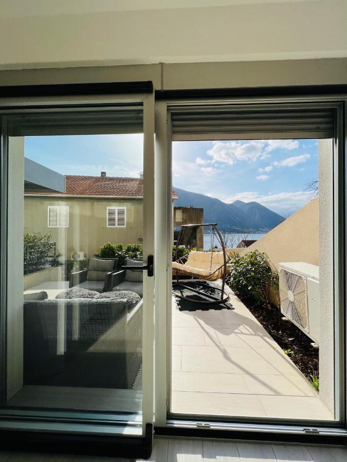 Apartment With Terrace And Private Parking Cattaro Esterno foto